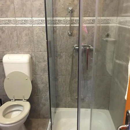 Park Panzio Alojamento de Acomodação e Pequeno-almoço Budapeste